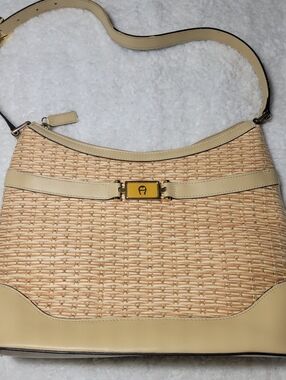 Etienne Aigner Woven Straw Shoulder Bag Beige Leather Trim Resort Summer Purse